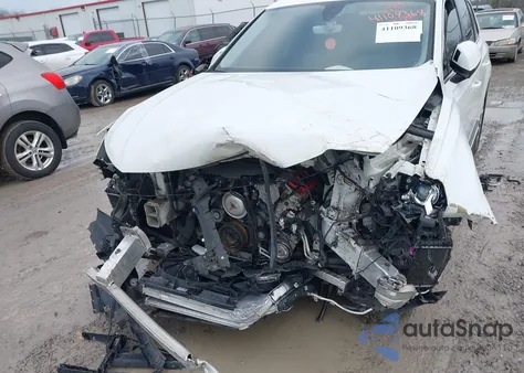 2017 Audi Q7 3.0T Premium из США, поврежденный, VIN WA1LAAF72HD001749